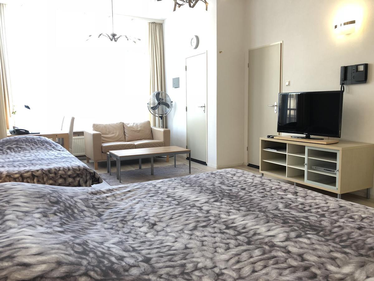 Hotel Plato Den Haag Scheveningen 3*